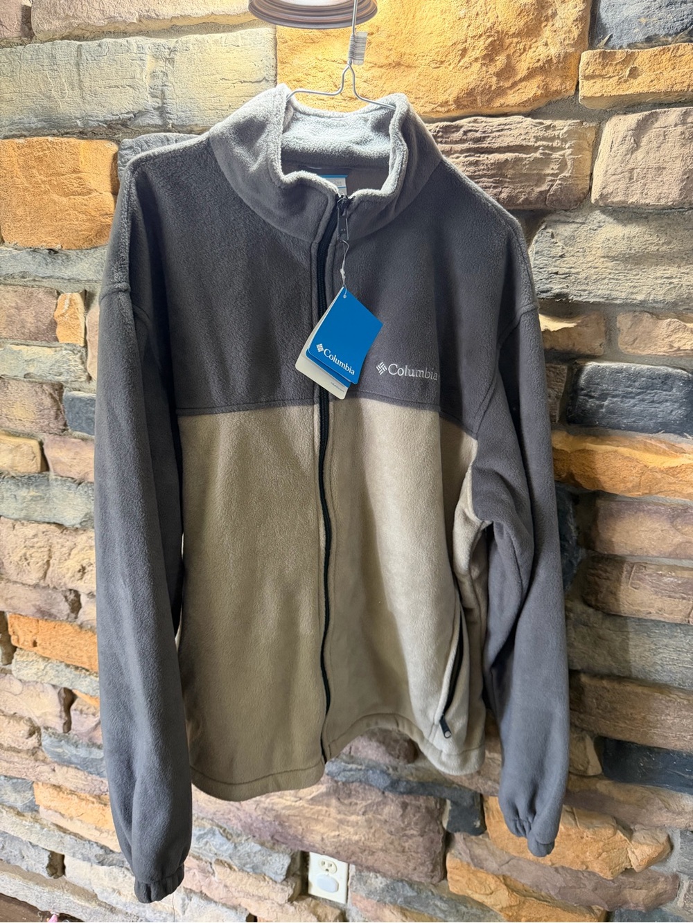 Columbia Men's Two-Tone Gray Zip-Up Fleece Jacket